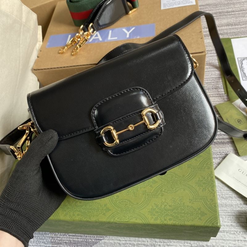 Gvc*1 horsebit bags